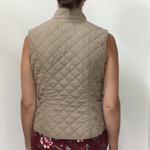 Van Heusen vest - Picture 3 of 8